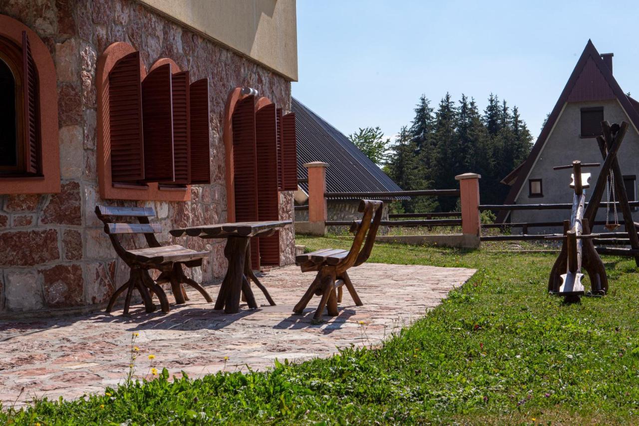 Monte Durmitor Hotel Žabljak Екстериор снимка